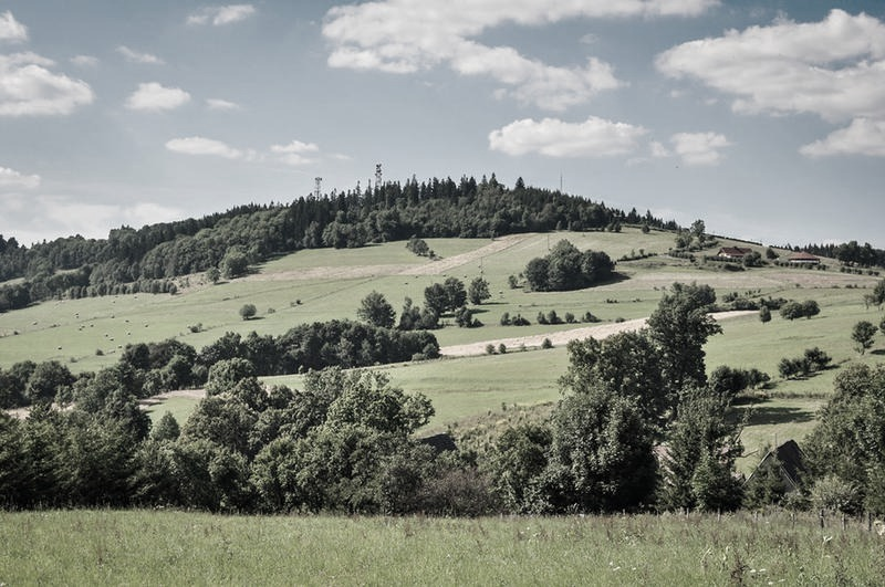 Jak wejść na Łysą Górę w Wiedźminie 3? Prosty sposób na dotarcie na szczyt