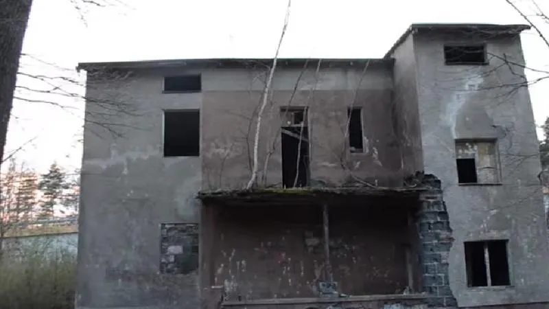 Nawiedzony dom gra – odkryj zasady, mechanikę i tajemnice emocjonującej rozgrywki